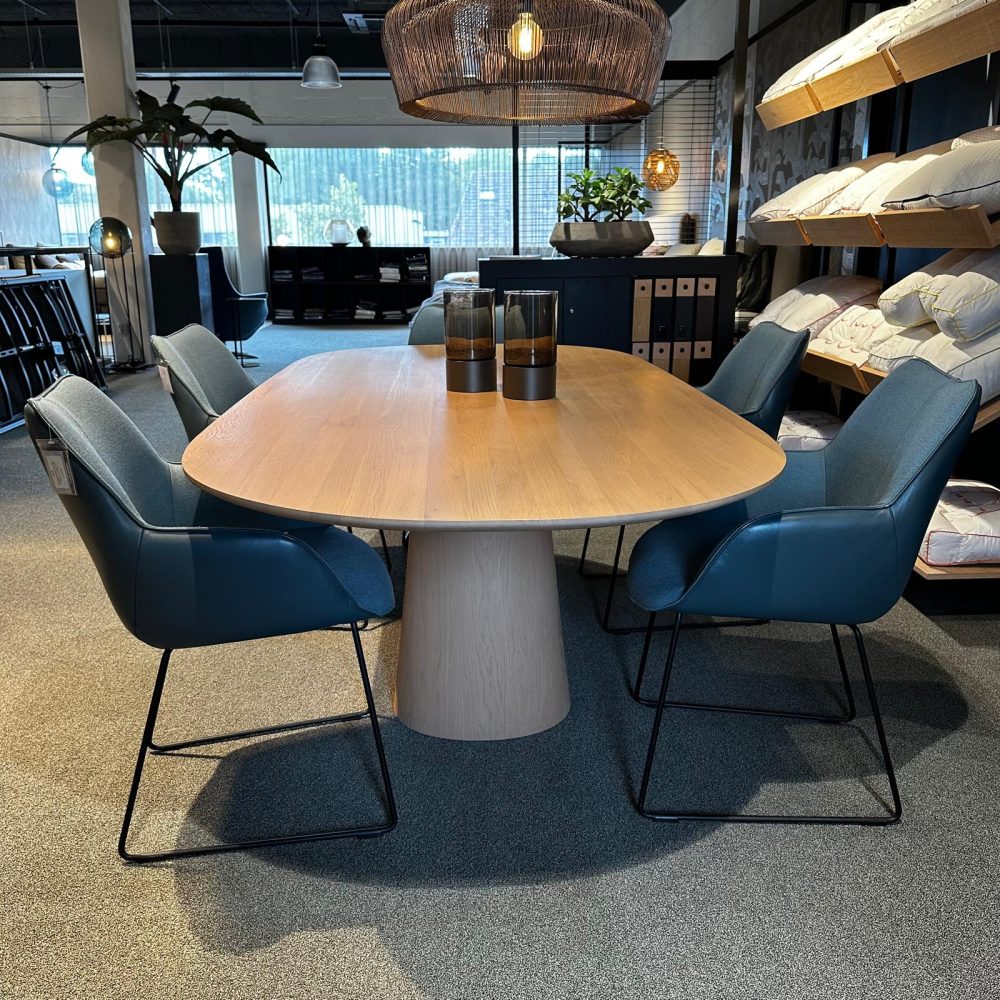 Mobitec Eetkamertafel Blossom